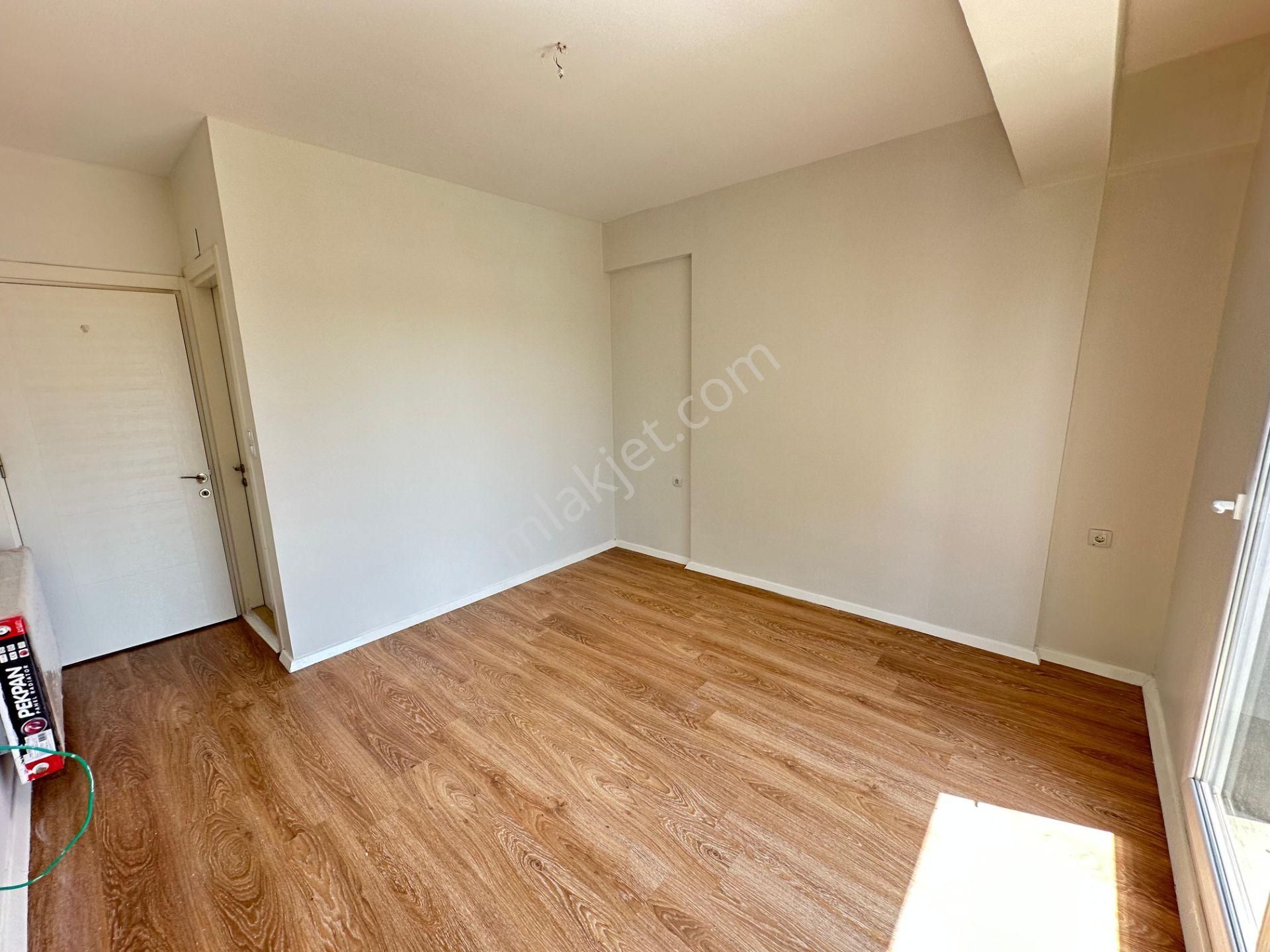 İz'den Oto Center Civarında Site Nizamiye Havuz Dahil Site Konsept - Görsel 24