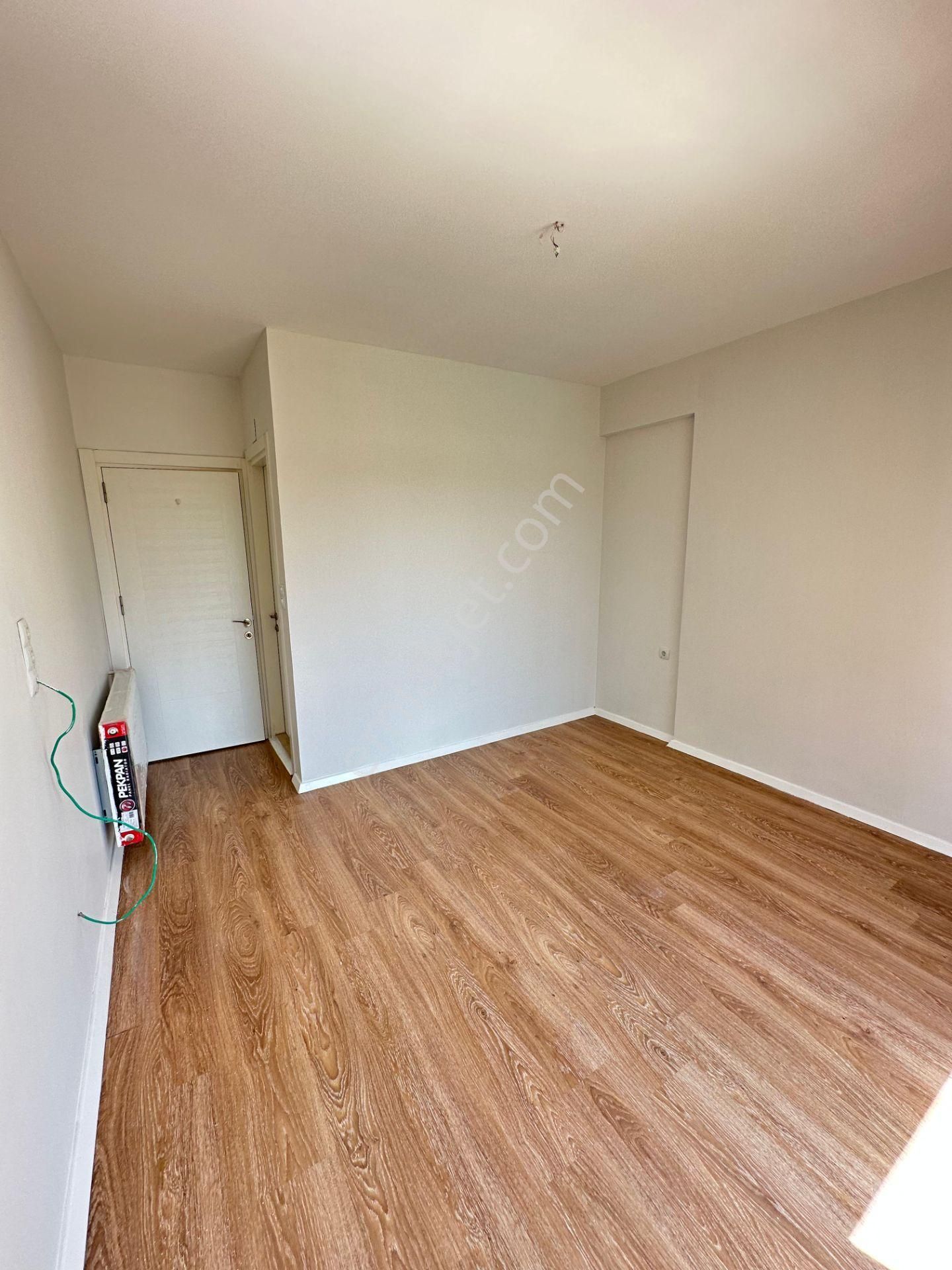 İz'den Oto Center Civarında Site Nizamiye Havuz Dahil Site Konsept - Görsel 19