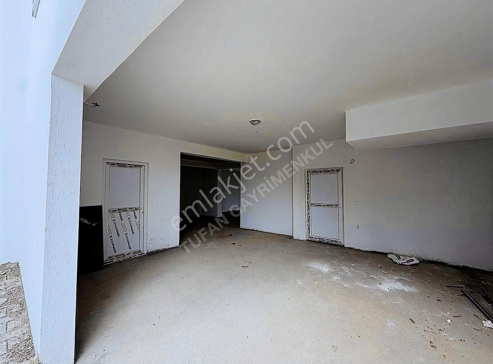 Sarılarda Ultralüks Satılık Asansörlü 3+1 Daire - Görsel 14