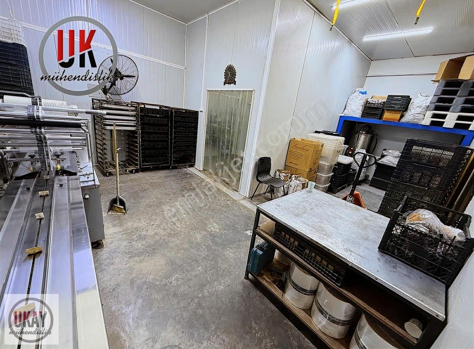 Döşemealtı Kırkgöz Sanayi Sitesinde 300 M2 Geniş Dükkan