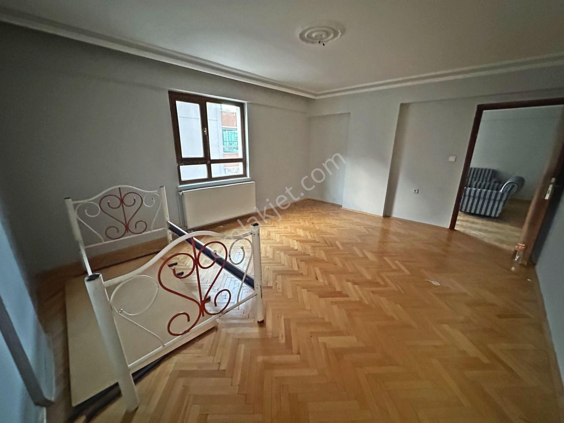 Saimekadın Göbek Yakını Ara Katta Geniş Kullanışlı 3+1 Kiralık Daire - Görsel 5