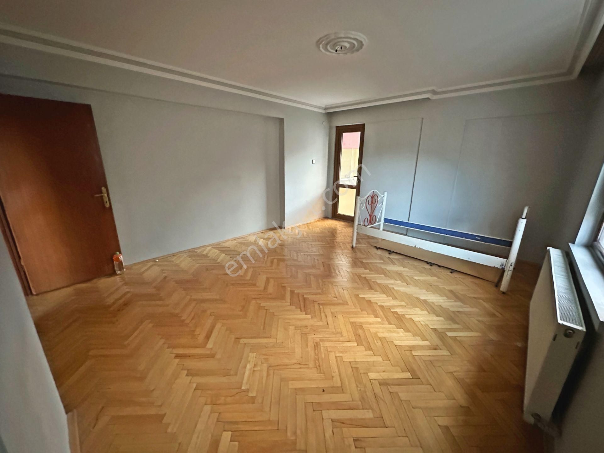 Saimekadın Göbek Yakını Ara Katta Geniş Kullanışlı 3+1 Kiralık Daire - Görsel 7