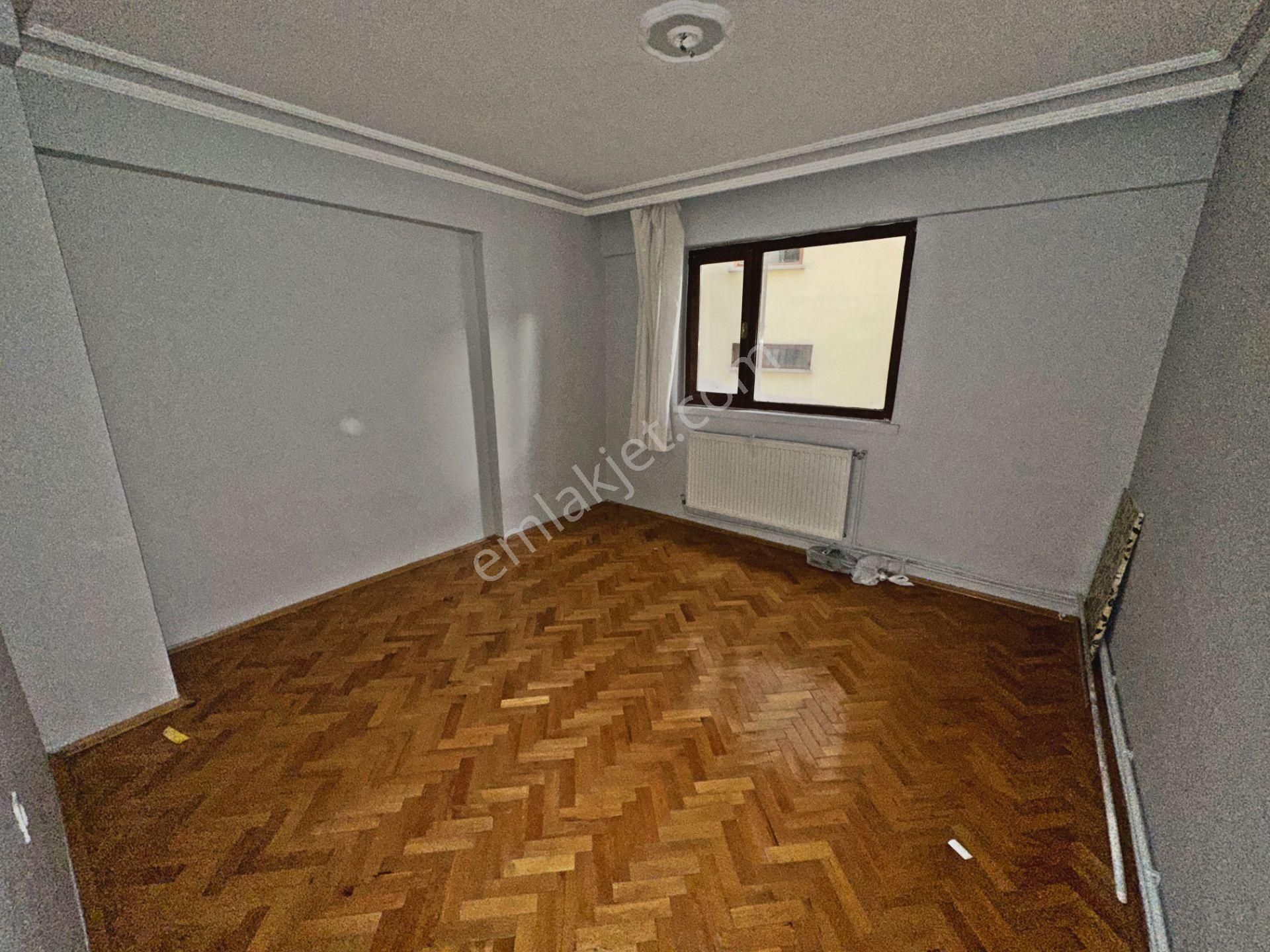 Saimekadın Göbek Yakını Ara Katta Geniş Kullanışlı 3+1 Kiralık Daire - Görsel 18