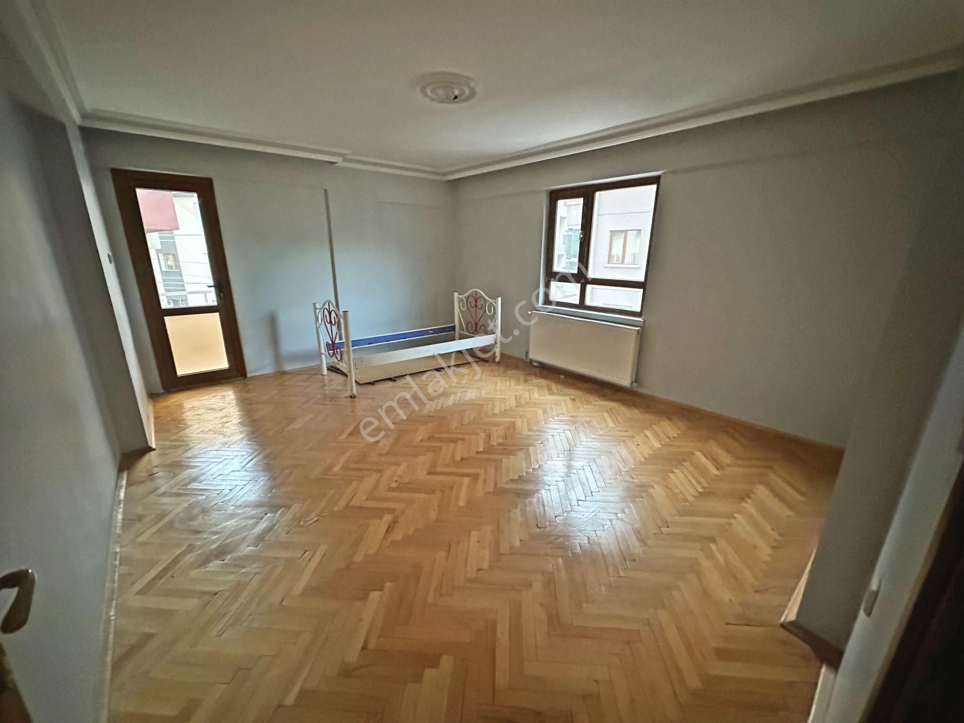 Saimekadın Göbek Yakını Ara Katta Geniş Kullanışlı 3+1 Kiralık Daire - Görsel 4