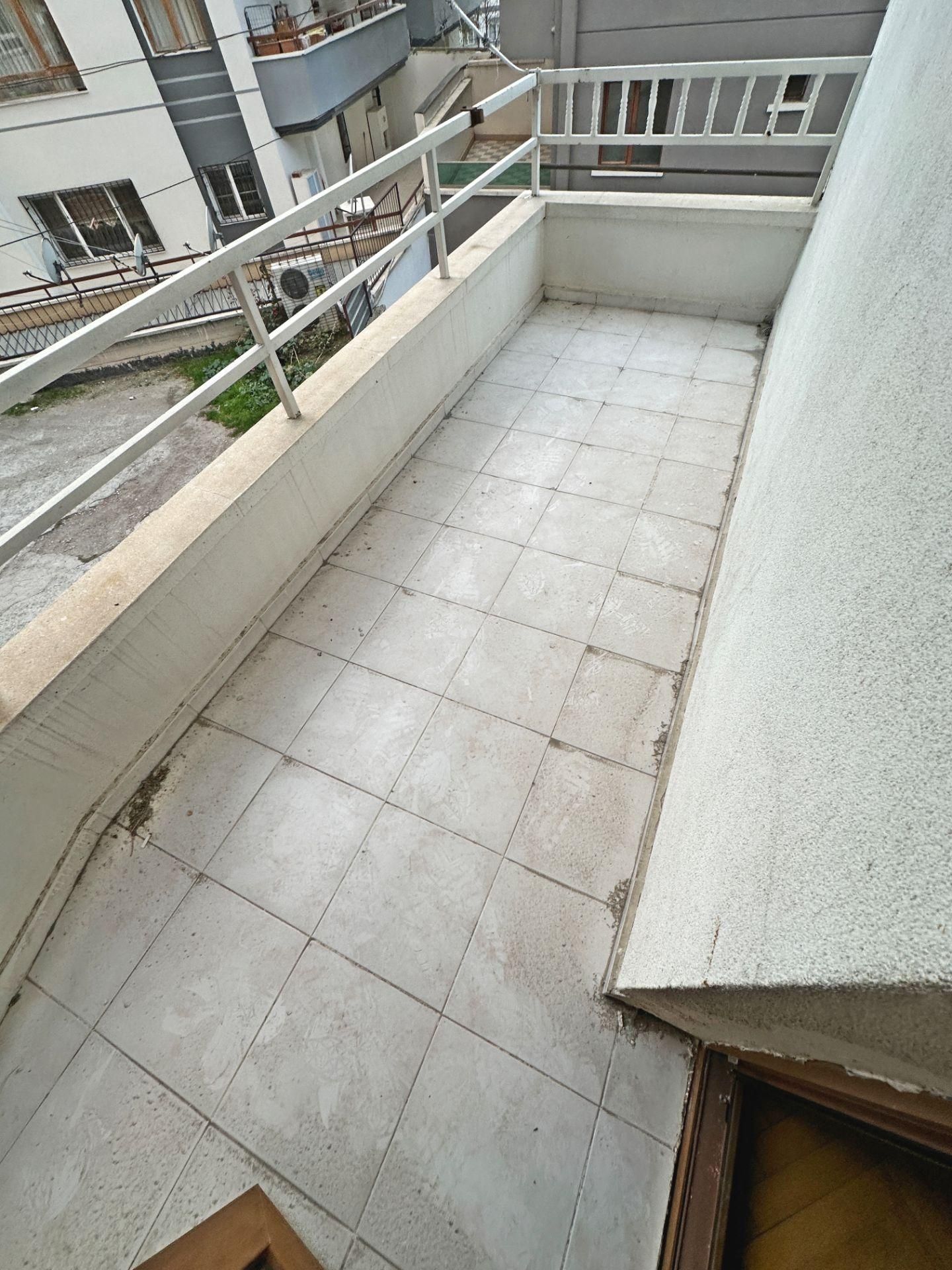 Saimekadın Göbek Yakını Ara Katta Geniş Kullanışlı 3+1 Kiralık Daire - Görsel 6