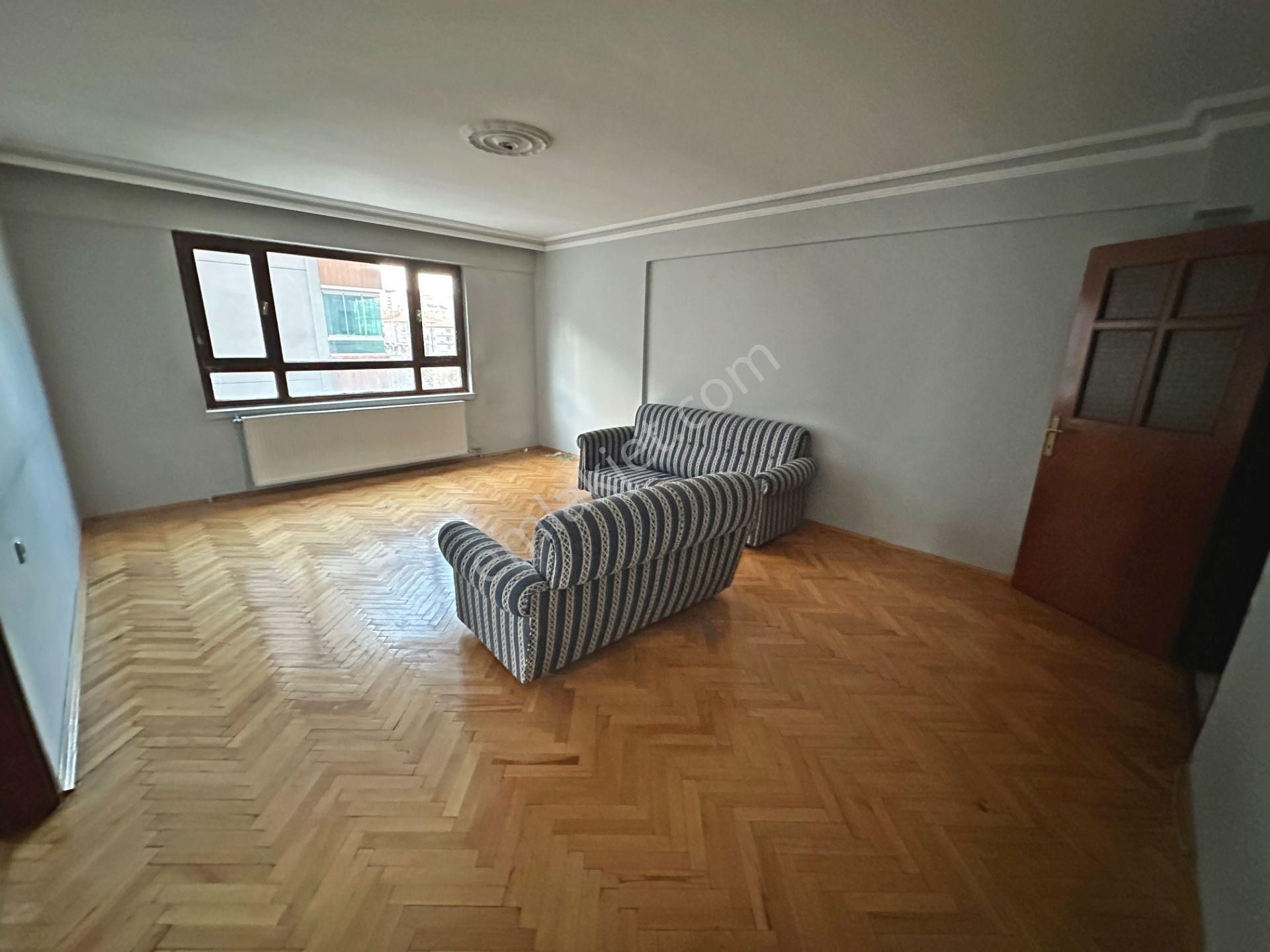 Saimekadın Göbek Yakını Ara Katta Geniş Kullanışlı 3+1 Kiralık Daire - Görsel 2