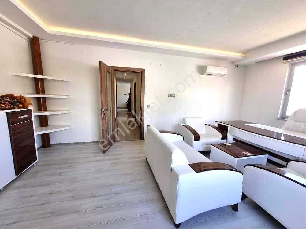 Alanya Büyükhasbahçe Mahallesi’nde Kiralık Mobilyalı Ofis - Görsel 3
