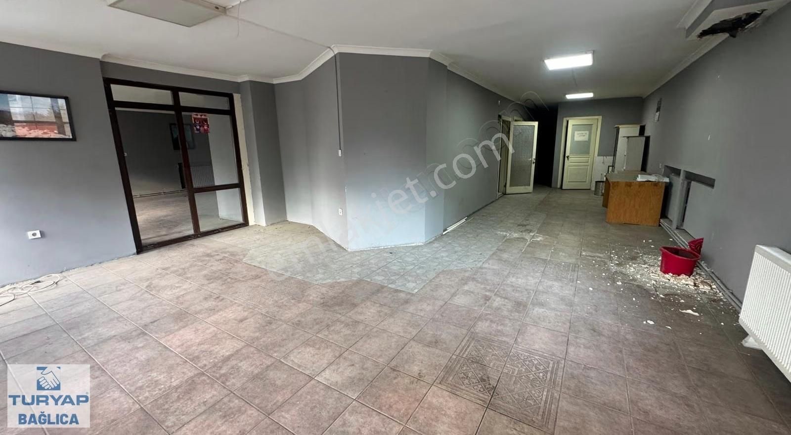 Libya Cad. 1.katta 250 M2 Mutfaklı Çift Wc Li Kombili İşyeri - Görsel 7