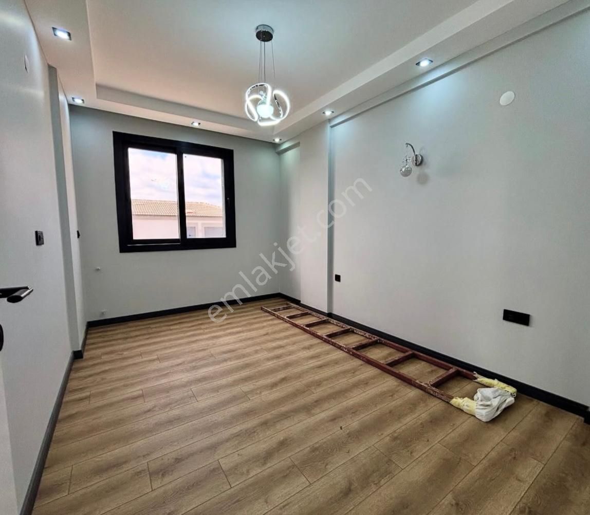 Didim Hisar Mah. 300m2 Arsa İçinde 3+1 Açık Mutfaklı Havuzlu İkiz Birleşik Villamız Satışdadır - Görsel 16