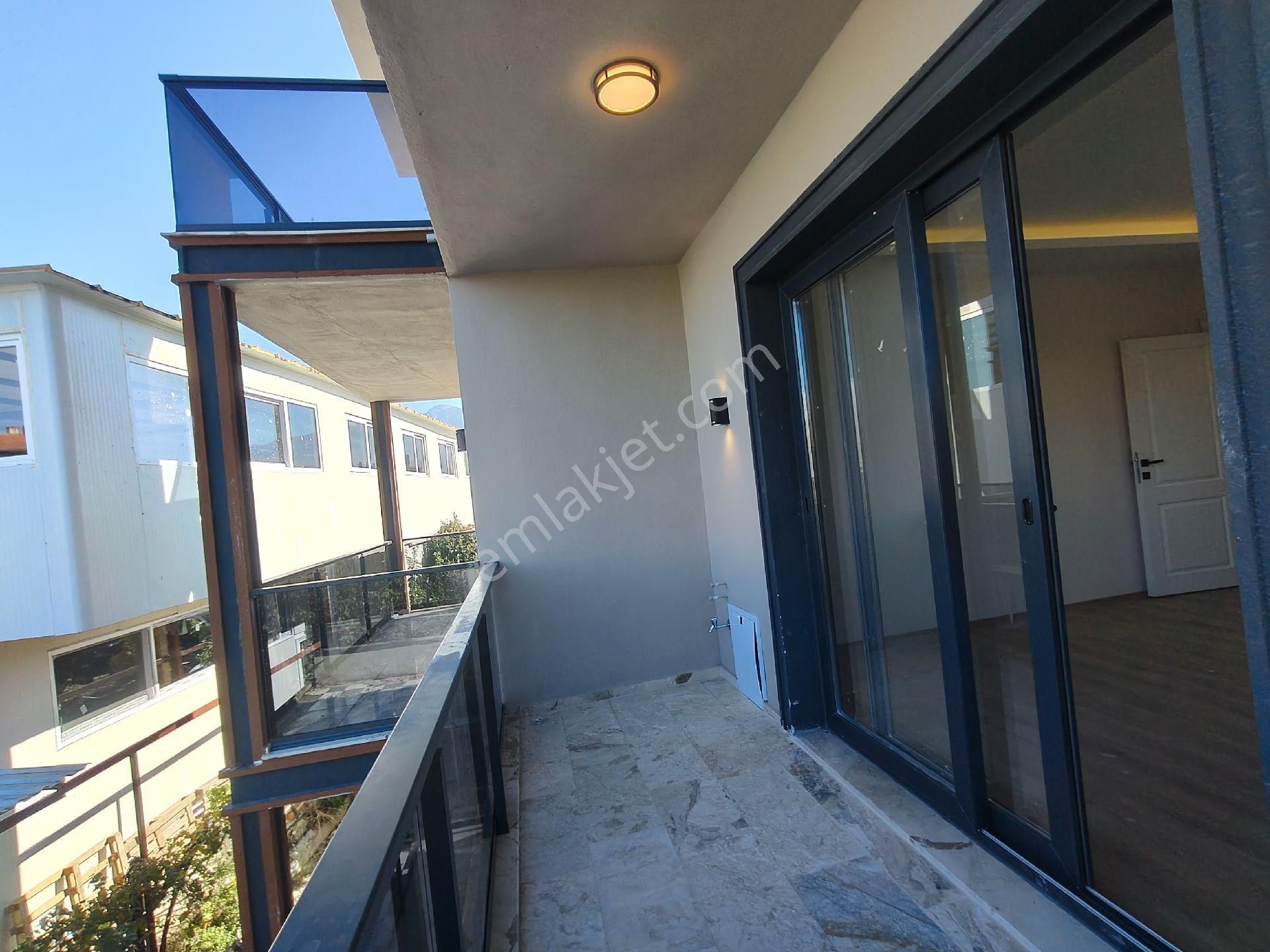 Uğur'dan Seydikemer Merkezde 1+1 Kiralık Daire - Görsel 5