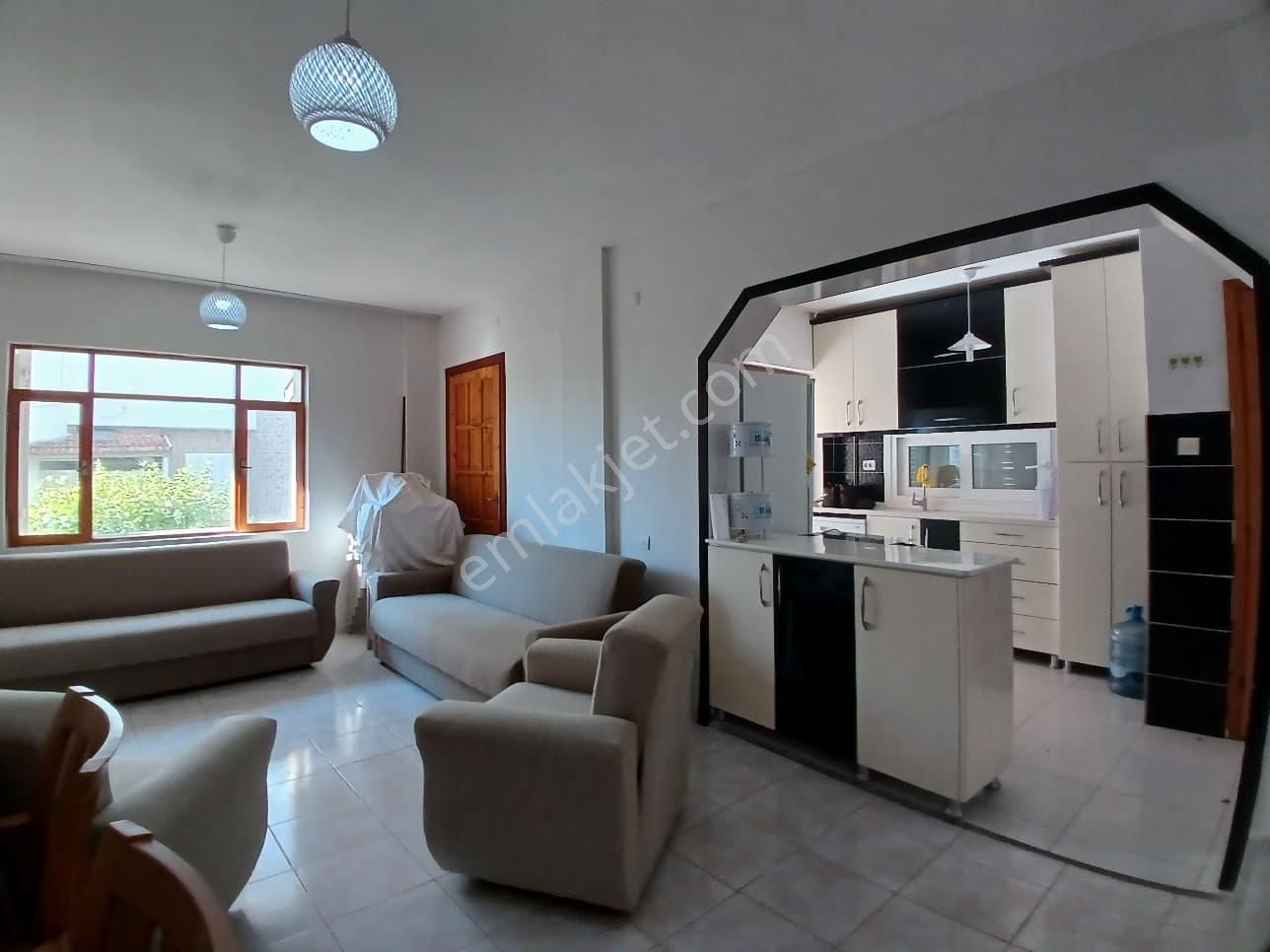 Merkezi Konumlu Denize Yürüme Mesafeli İkiz Villa - Görsel 11