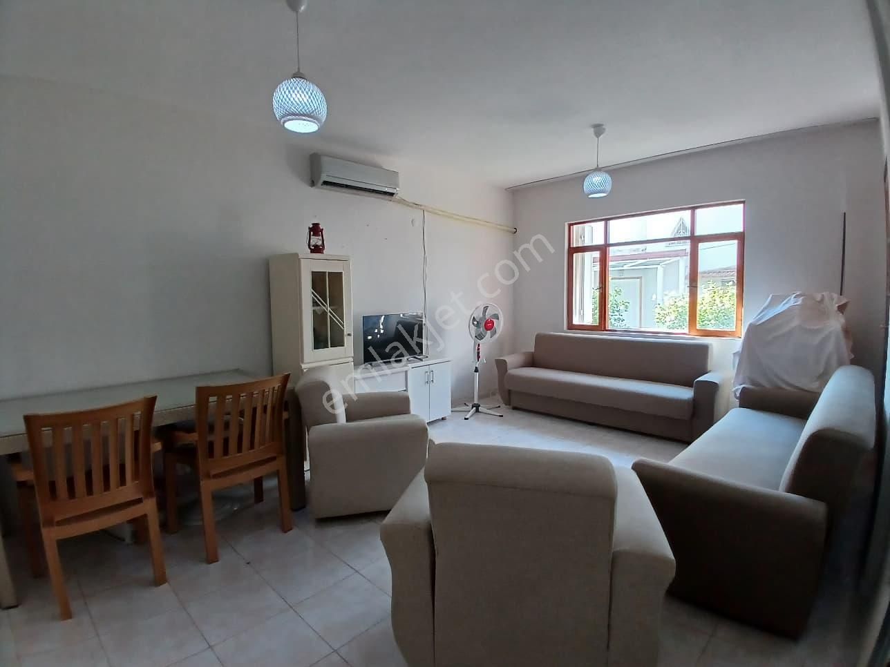 Merkezi Konumlu Denize Yürüme Mesafeli İkiz Villa - Görsel 16