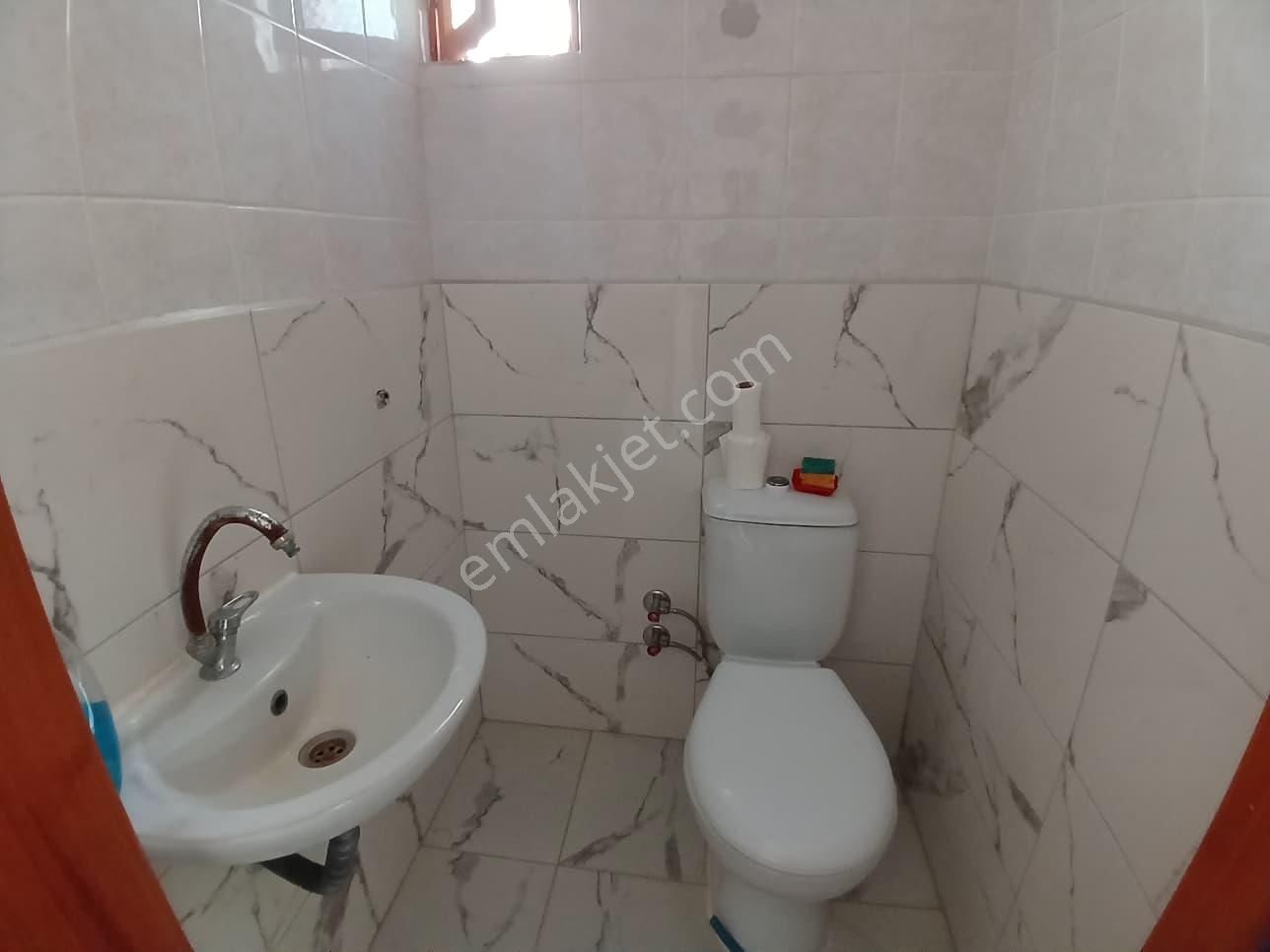 Merkezi Konumlu Denize Yürüme Mesafeli İkiz Villa - Görsel 14