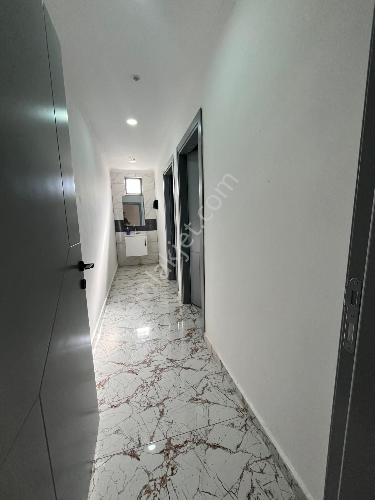 Alanya Avsallar Mah. Aktiviteli Satılık 1+1 Daire - Görsel 18