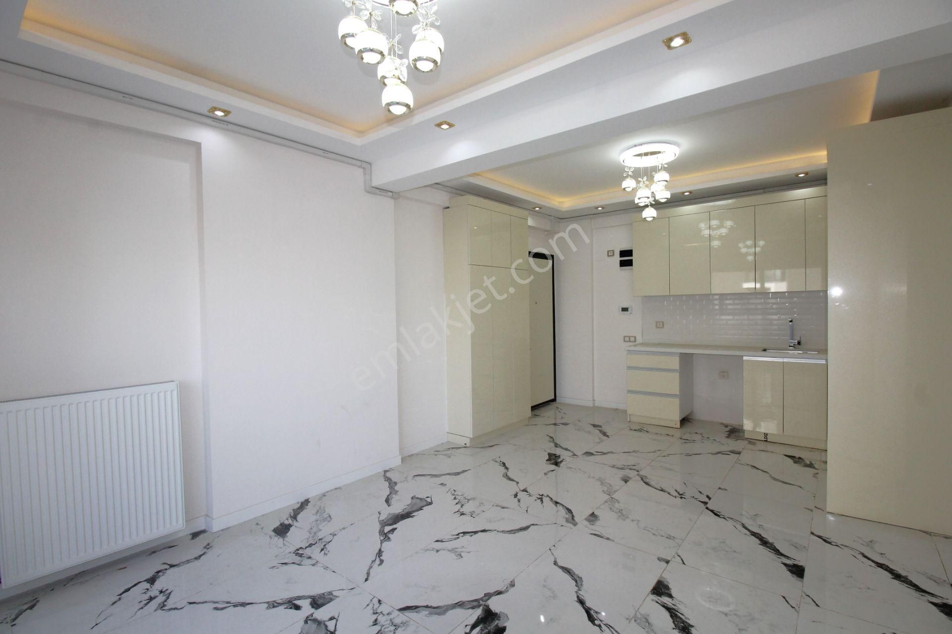 Retro’dan Modern Tasarım Ve Modern Mimarı İle Aradığınızı Bulacağınız Lüks 3+1 - Görsel 4