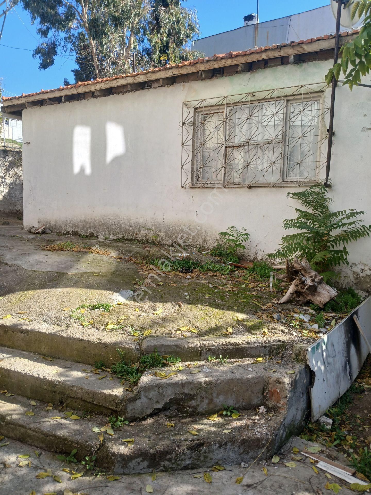 Karabaglar Cennet Çeşme Mah Satılık Müstakil 330m2 - Görsel 10