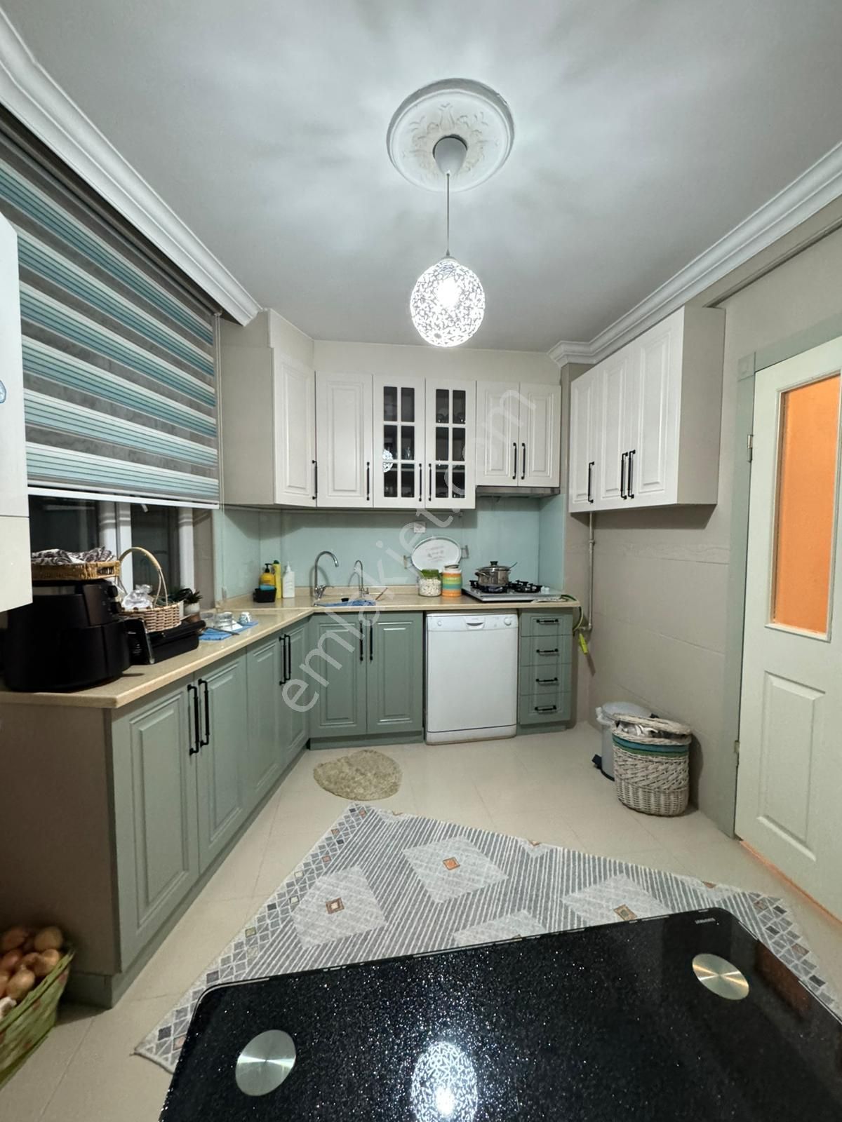 Merkez Emlak 3+1 Kat 2 Ön Cephe İçi Yapılı Montalamalı 120 M2 - Görsel 7