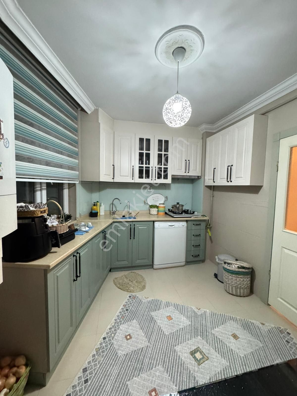 Merkez Emlak 3+1 Kat 2 Ön Cephe İçi Yapılı Montalamalı 120 M2 - Görsel 6