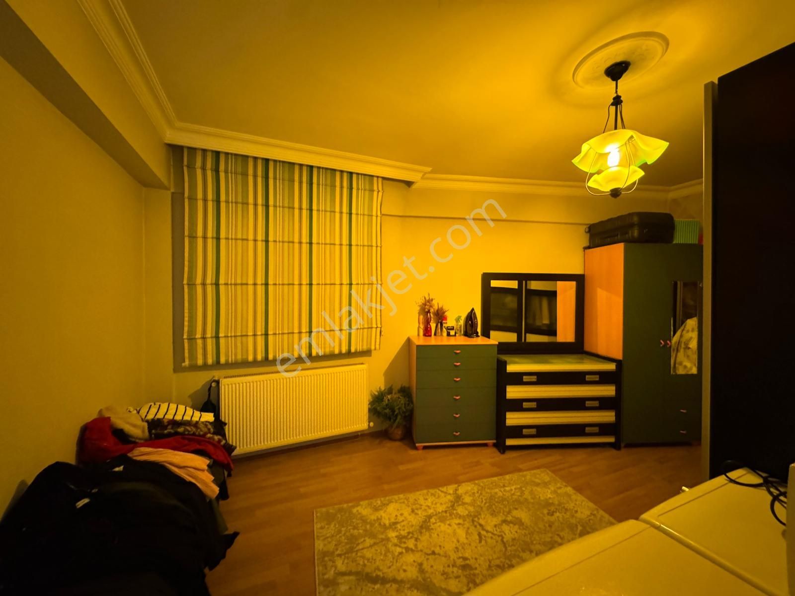 Merkez Emlak 3+1 Kat 2 Ön Cephe İçi Yapılı Montalamalı 120 M2 - Görsel 13