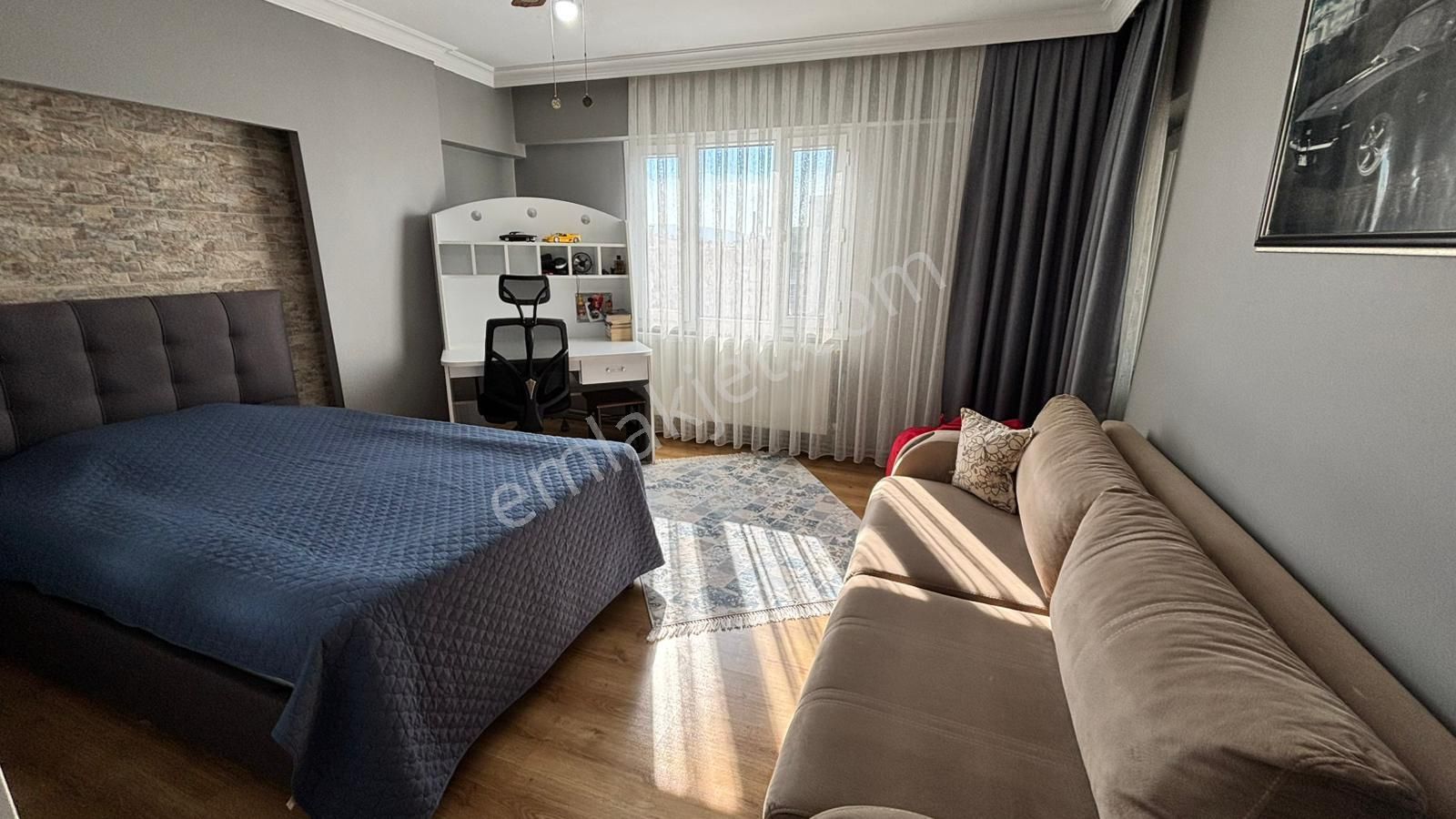 Bornova Katlı Otopark Ve Pazar Yanında, Bakımlı, 175 M² 3+1 - Görsel 16