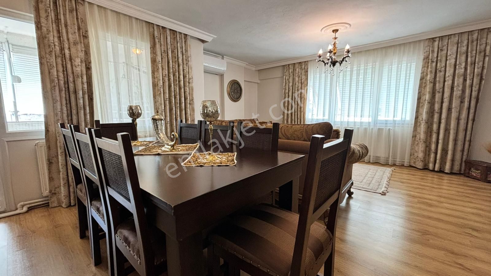 Bornova Katlı Otopark Ve Pazar Yanında, Bakımlı, 175 M² 3+1 - Görsel 6