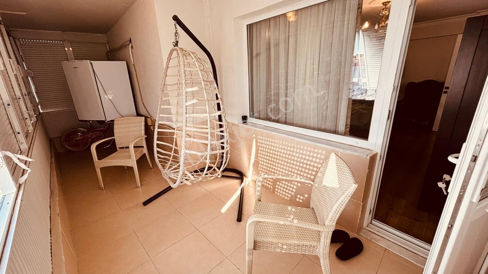 Bornova Katlı Otopark Ve Pazar Yanında, Bakımlı, 175 M² 3+1 - Görsel 21