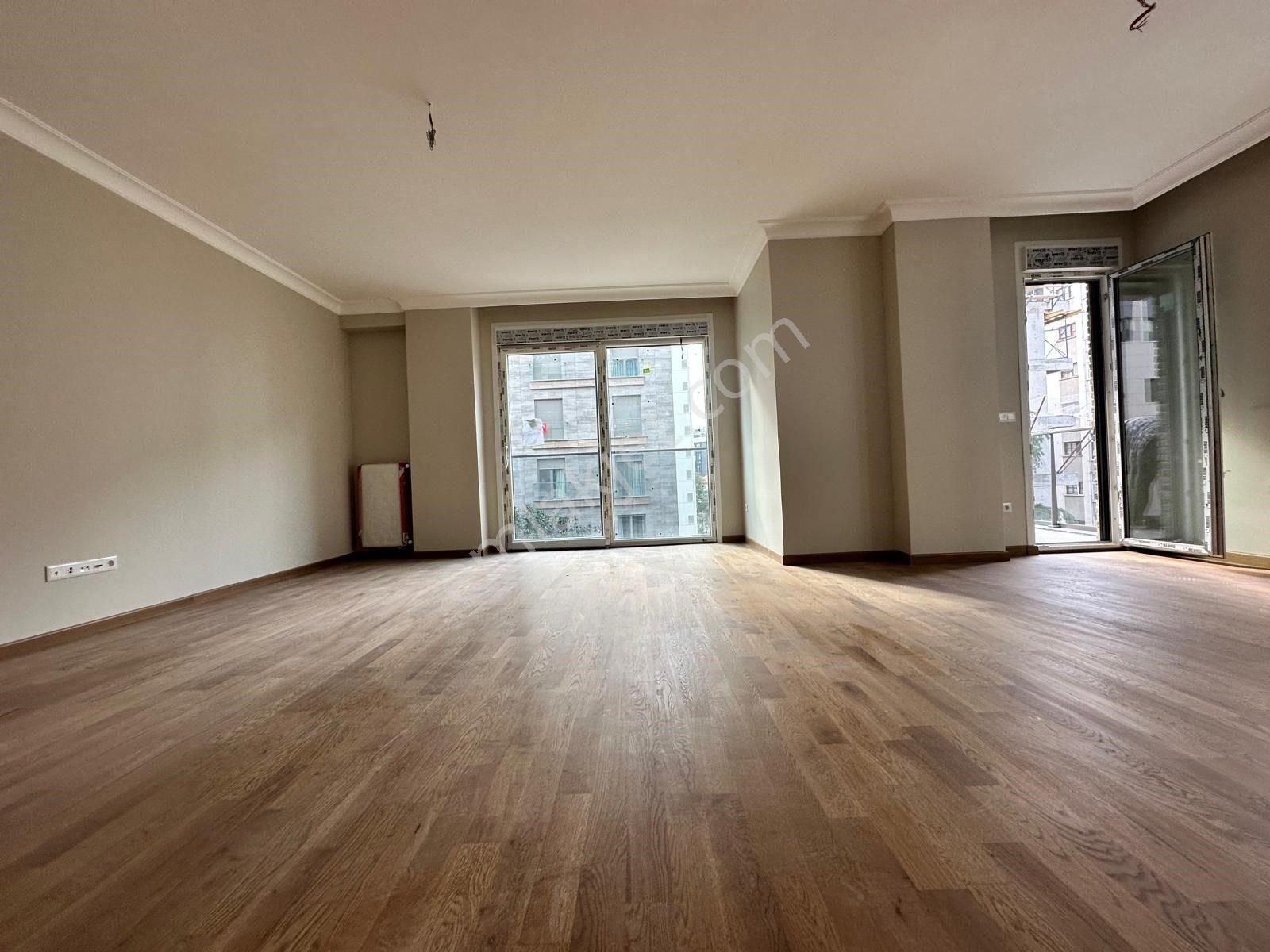 Met'den Fenerbahçe'de 3+1 Sıfır Balkonlu Butik Binada 148m2 - Görsel 9