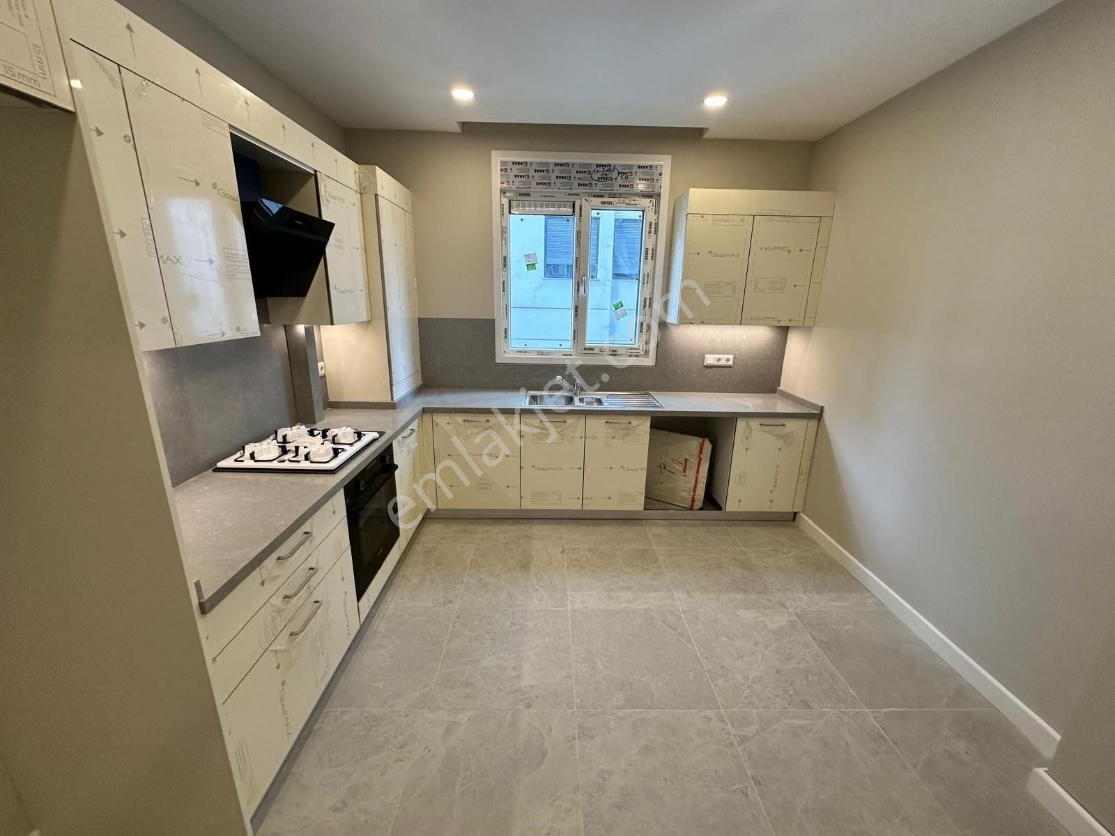 Met'den Fenerbahçe'de 3+1 Sıfır Balkonlu Butik Binada 148m2 - Görsel 4