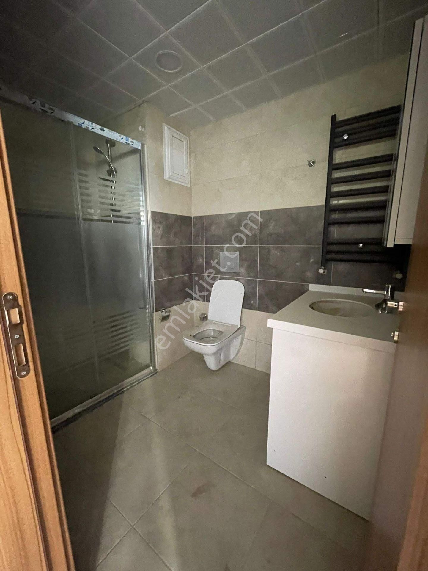 Esenler Selçuklu Toki Konutların'da Satılık 2+1 Boş Daire - Görsel 6