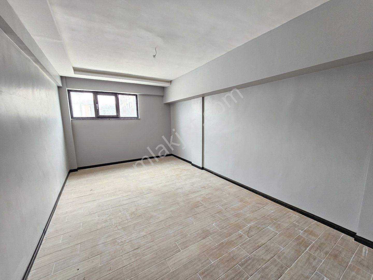 İşyapar Gayrimenkul’den Kosova Mahallesinde Villa Konseptinde 5+1 Tripleks Daire - Görsel 43