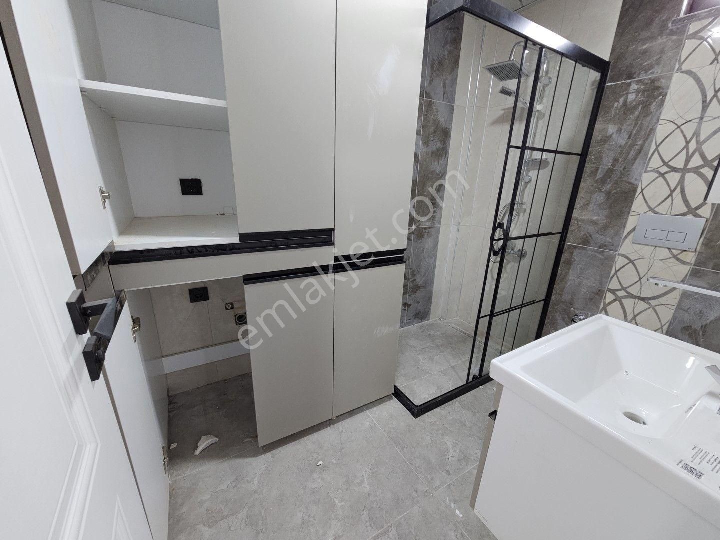 İşyapar Gayrimenkul’den Kosova Mahallesinde Villa Konseptinde 5+1 Tripleks Daire - Görsel 39