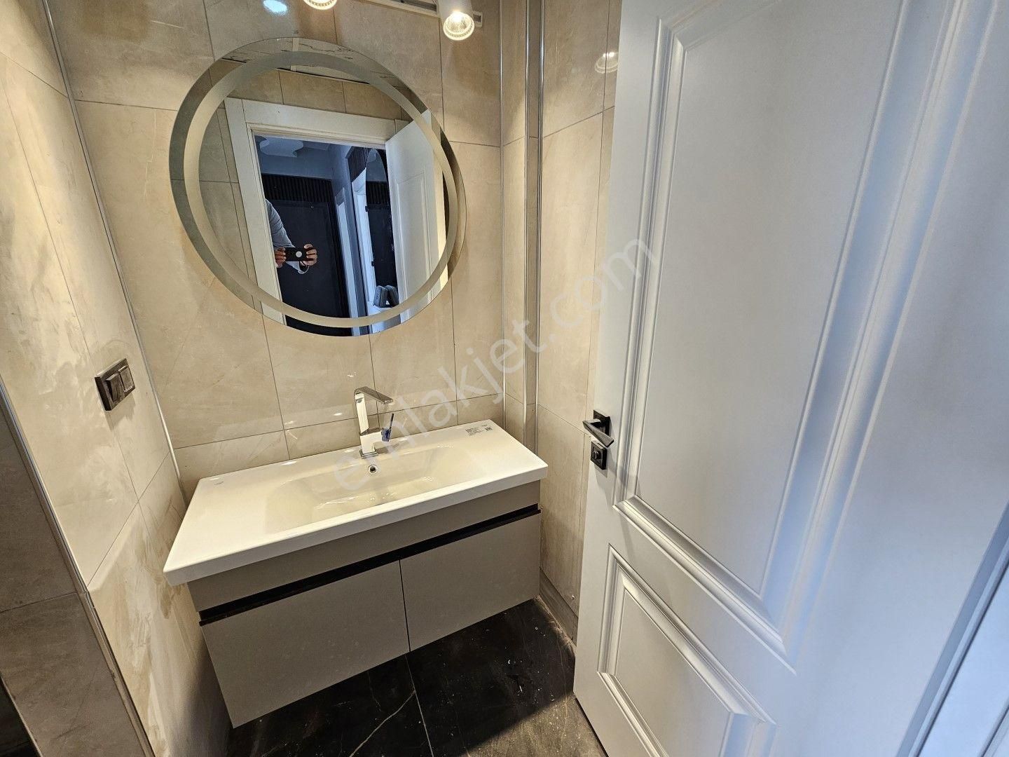 İşyapar Gayrimenkul’den Kosova Mahallesinde Villa Konseptinde 5+1 Tripleks Daire - Görsel 26