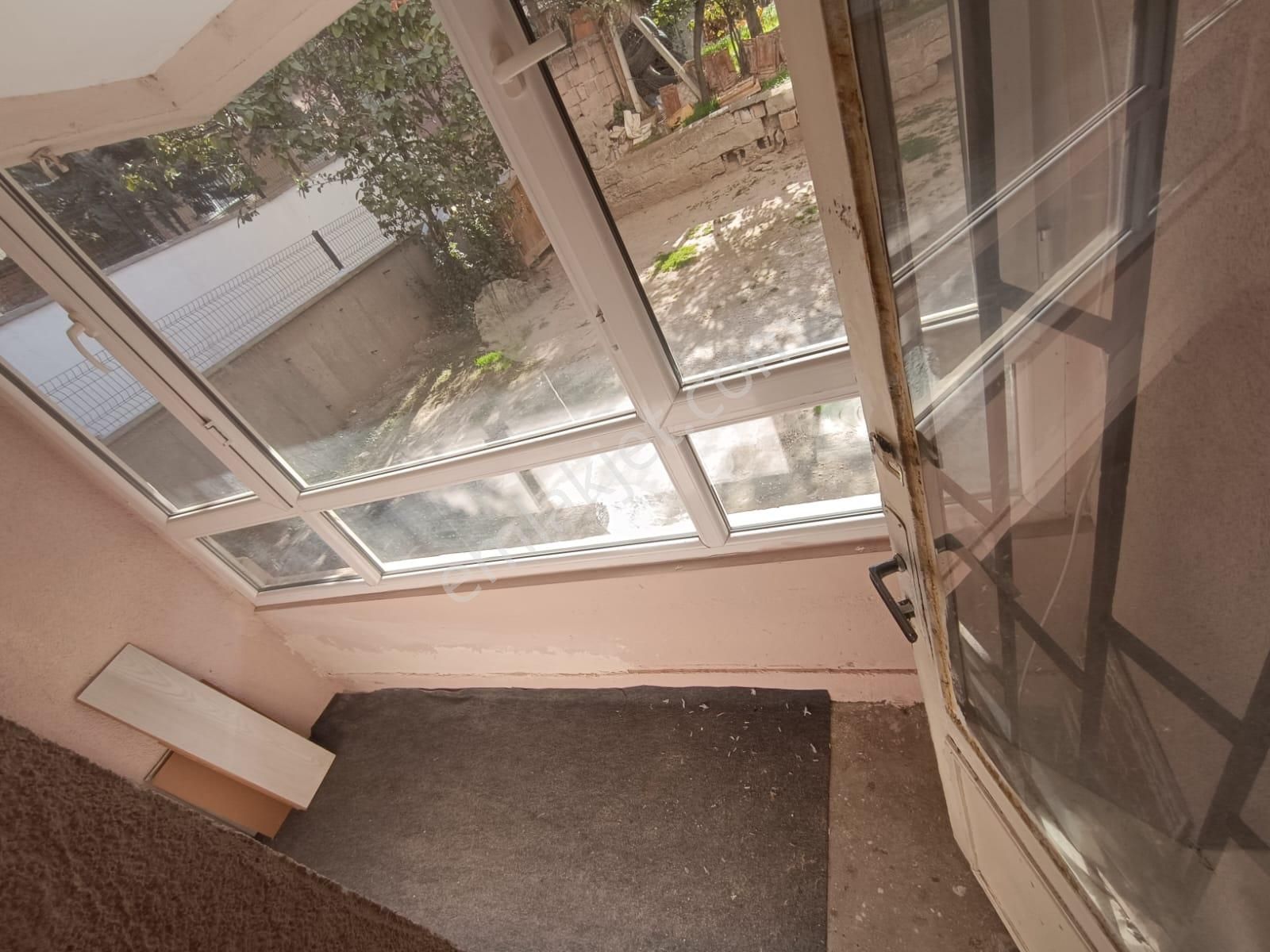 Plevne Mh De 2+1 Bahçe Katı Balkonlu Gömüsüz Bağımsız Kiralık Daire - Görsel 32