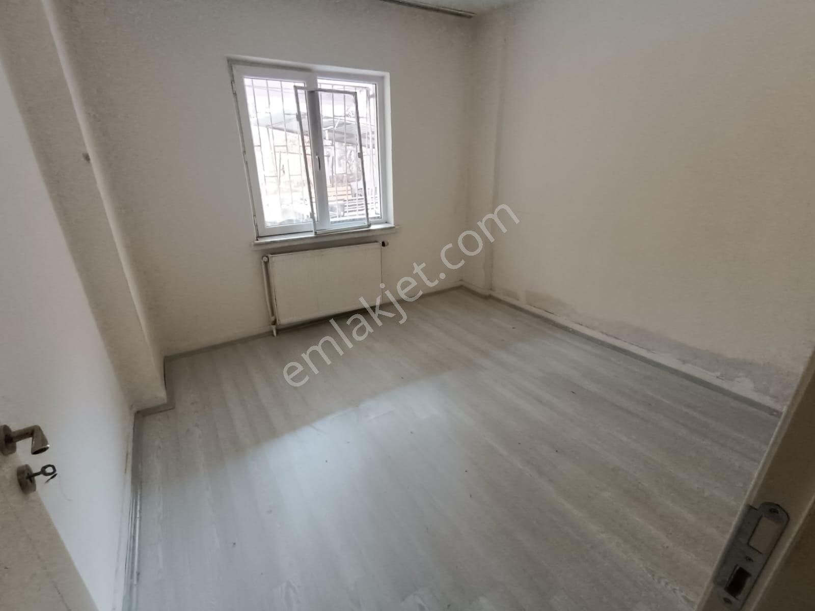 Plevne Mh De 2+1 Bahçe Katı Balkonlu Gömüsüz Bağımsız Kiralık Daire - Görsel 14