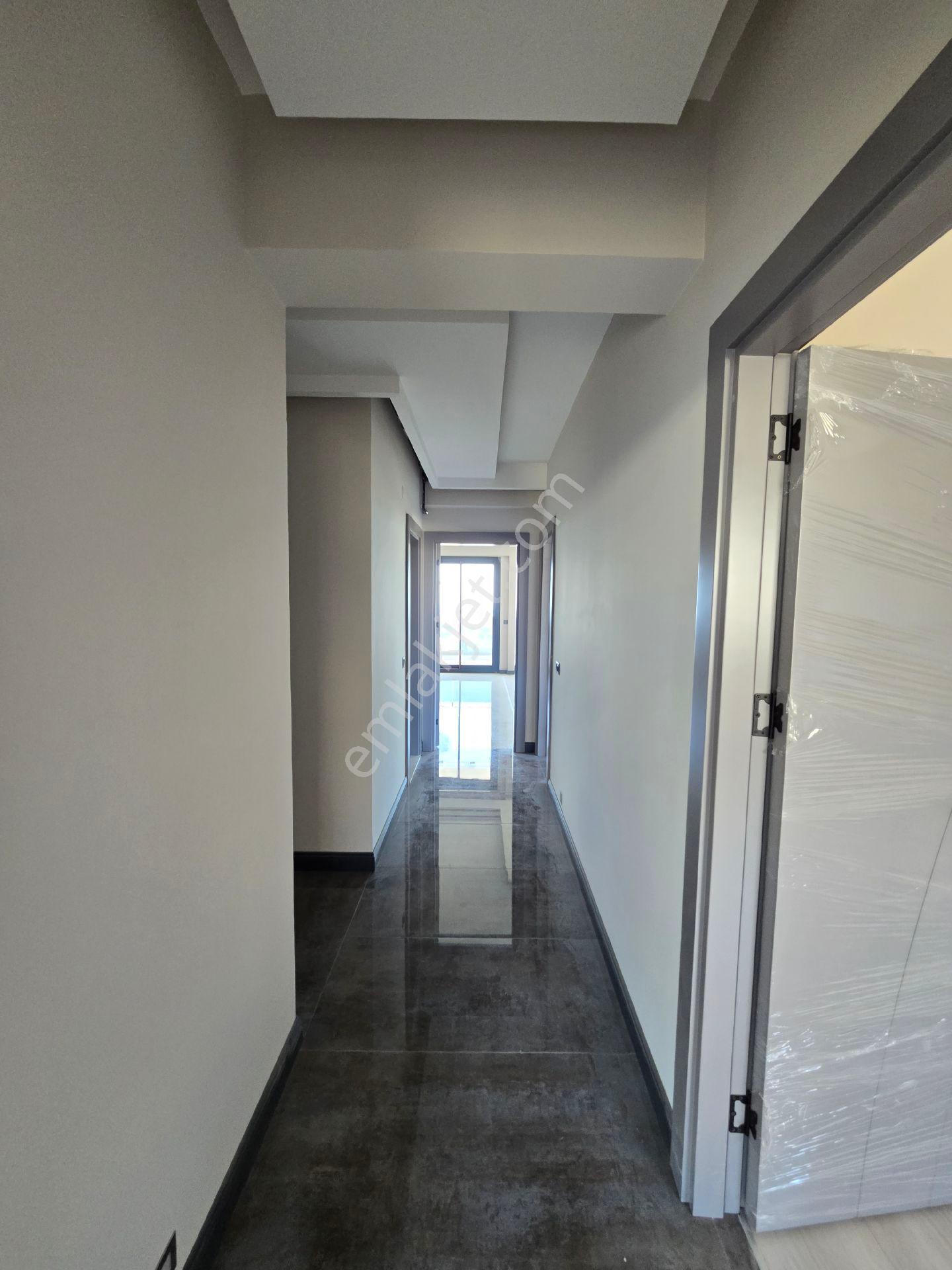 Kadınlar Denizinde Arakat Ful Deniz Manzaralı Doğalgazlı Güvenlikli Elit Sitede 3+1 140m2 Daire - Görsel 6