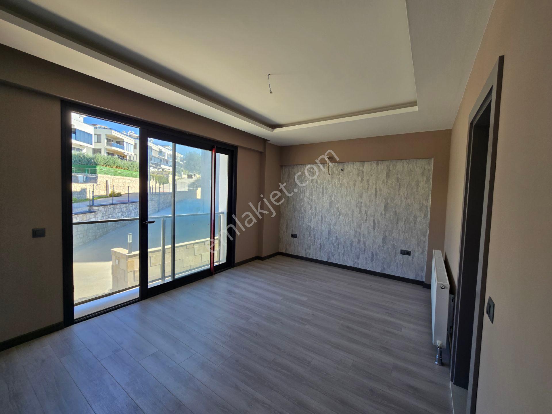 Kadınlar Denizinde Arakat Ful Deniz Manzaralı Doğalgazlı Güvenlikli Elit Sitede 3+1 140m2 Daire - Görsel 15