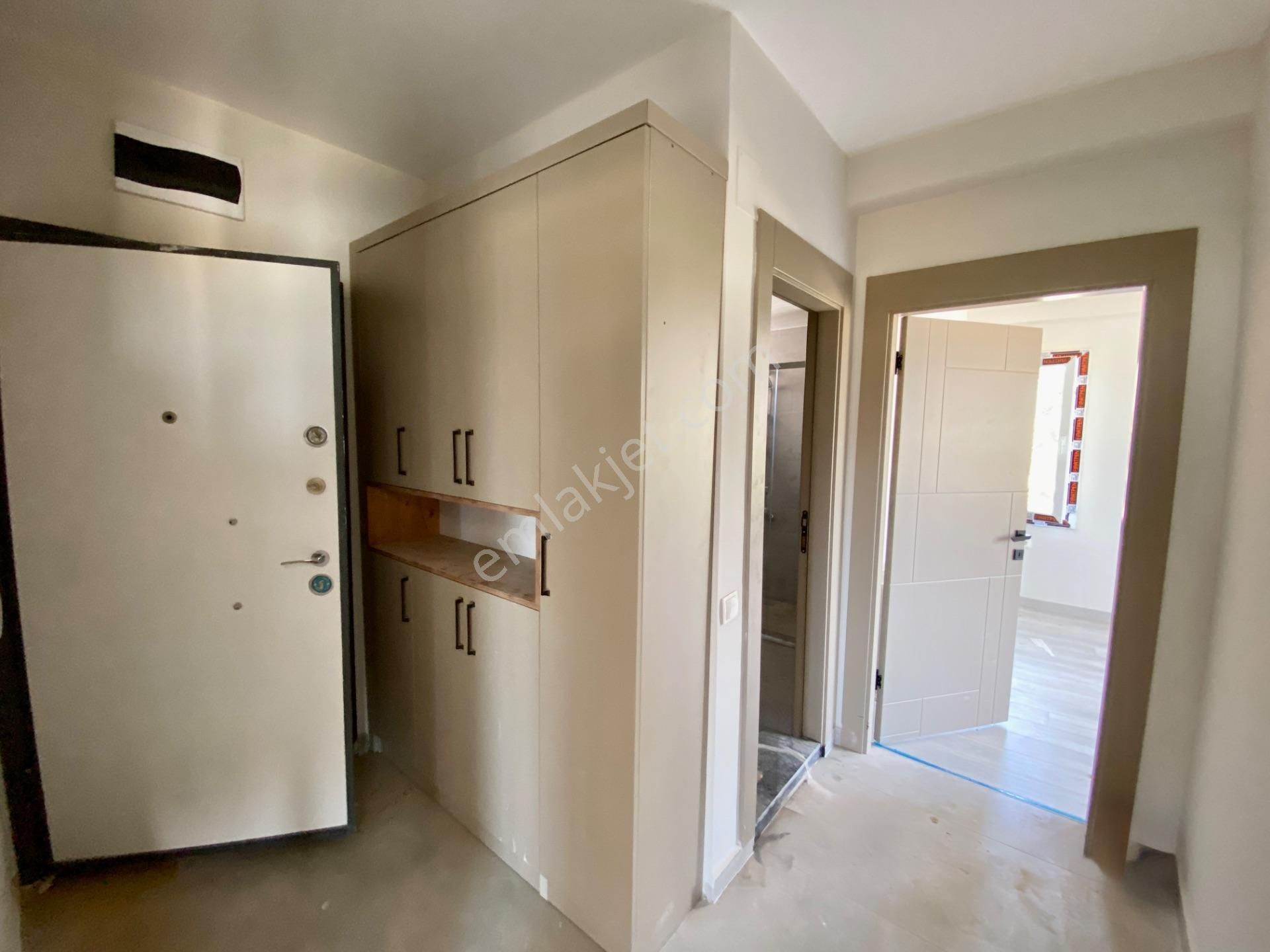 Mersin Mezitli Kuyuluk Mahallesinde 2+1 Kiralık Daire - Görsel 13