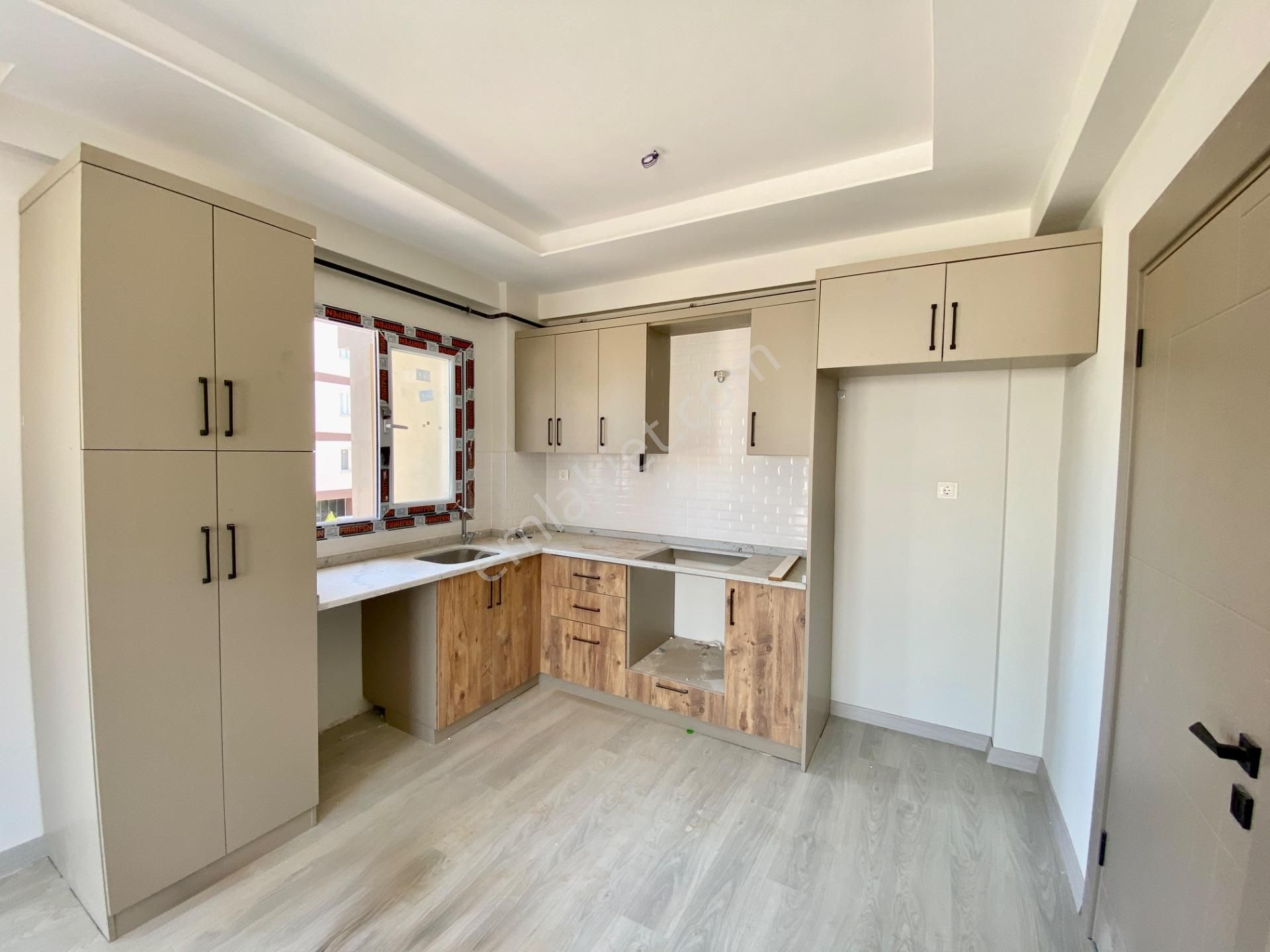 Mersin Mezitli Kuyuluk Mahallesinde 2+1 Kiralık Daire - Görsel 16