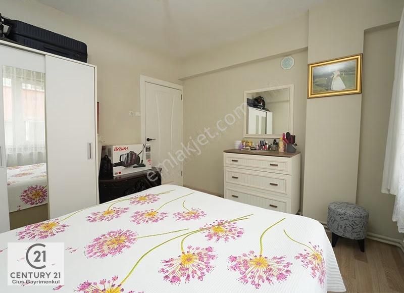 C21 Cius; İstiklal Caddesi'nde Deniz Manzaralı Full Yapılı Daire - Görsel 13