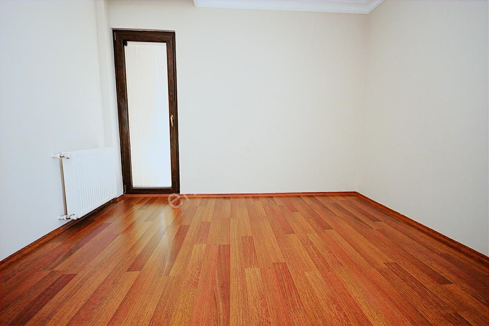 Tuzla Viaport Marina Karşısı Güzel Lokasyonda 2+1 Kiralık Ofis - Görsel 24