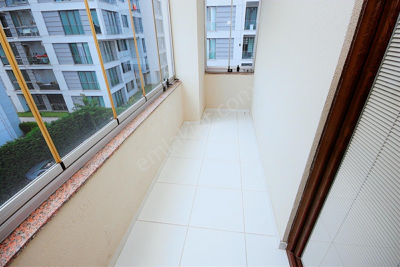 Tuzla Viaport Marina Karşısı Güzel Lokasyonda 2+1 Kiralık Ofis - Görsel 20