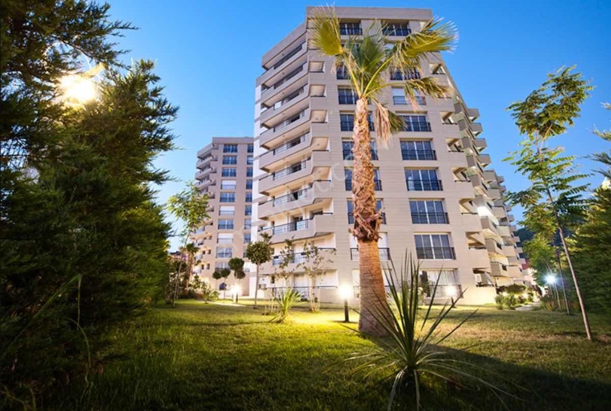 Karşıyaka Zübeyde Hanım Mahallesı Trıo Evlerı Satılık 3+1 Lüx Daıre