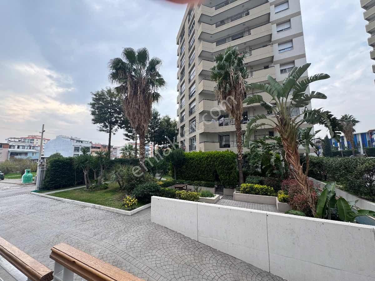 Karşıyaka Zübeyde Hanım Mahallesı Trıo Evlerı Satılık 3+1 Lüx Daıre - Görsel 13