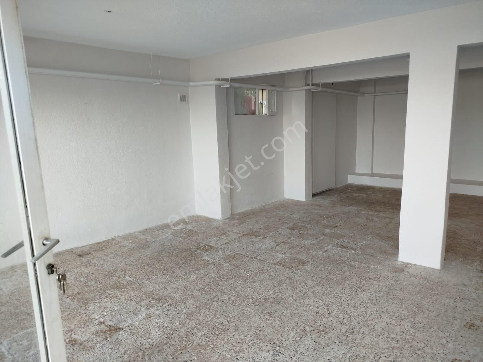 Remax Natural'den Değirmendere Yüzbaşılarda Satılık Dükkan - Görsel 11