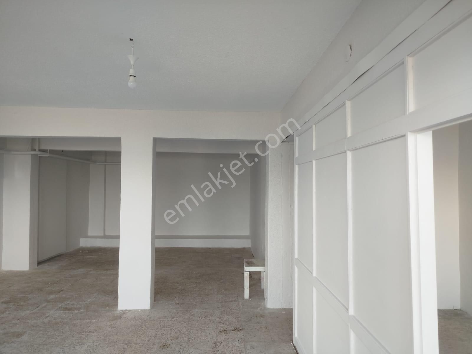 Remax Natural'den Değirmendere Yüzbaşılarda Satılık Dükkan - Görsel 8