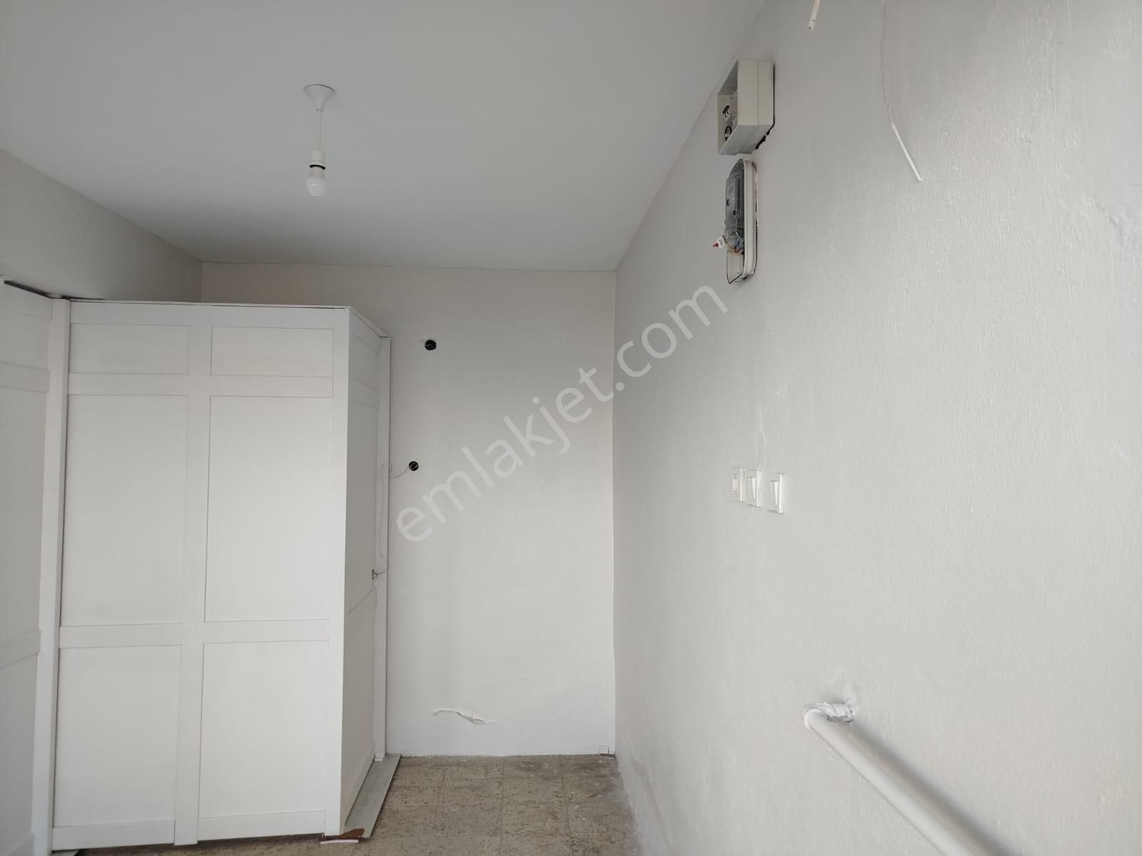 Remax Natural'den Değirmendere Yüzbaşılarda Satılık Dükkan - Görsel 13