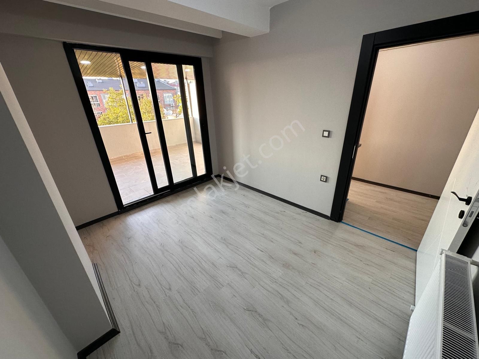 Ayrancılar Barış Manço’da 1 + 1 Teraslı Satılık Daire - Görsel 16