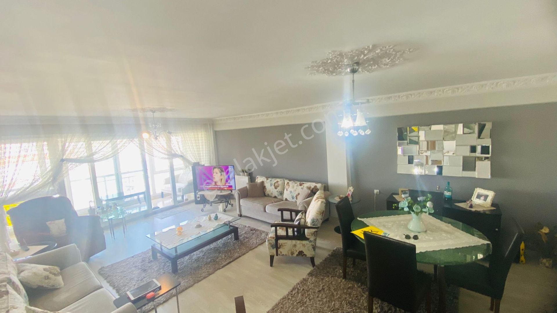 Üçyol Metro Yakını 3+1 Asansörlü Doğalgazlı Satılık Daire - Görsel 8