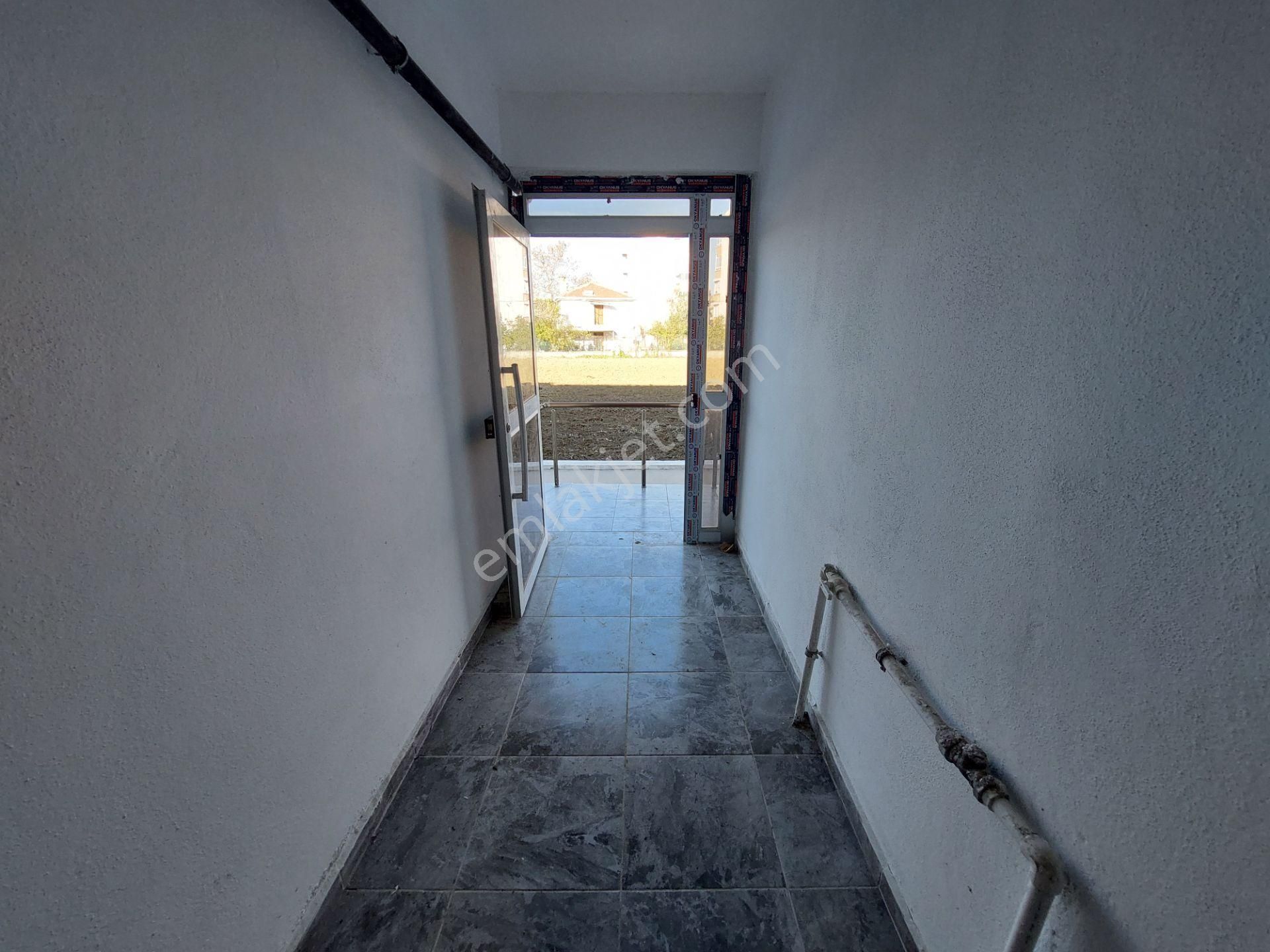 Kumbağ'da Havuzlu 1+1 Satılık Daire Sahil Emlak'tan - Görsel 13