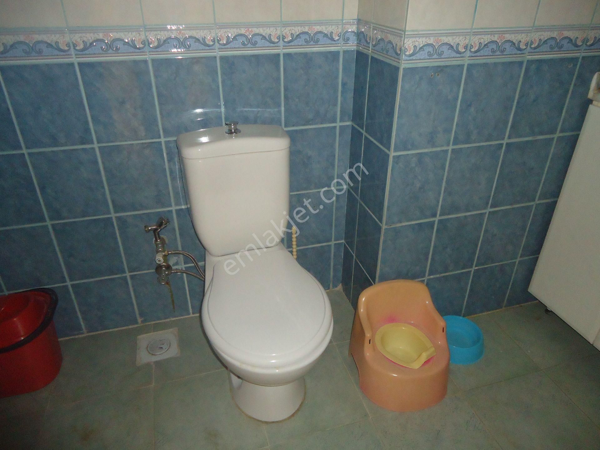 Aydınlıkevlerde 5+1 Dubleks Daire Gizem Emlaktan - Görsel 8